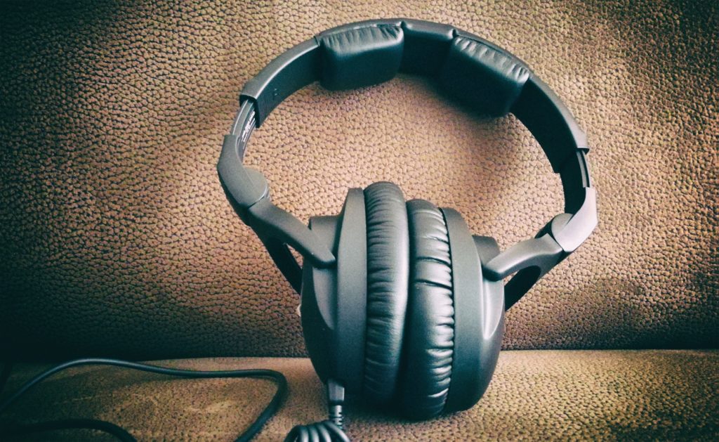Обзор наушников Sennheiser HD 300 Pro Studio: Звук и Характеристики